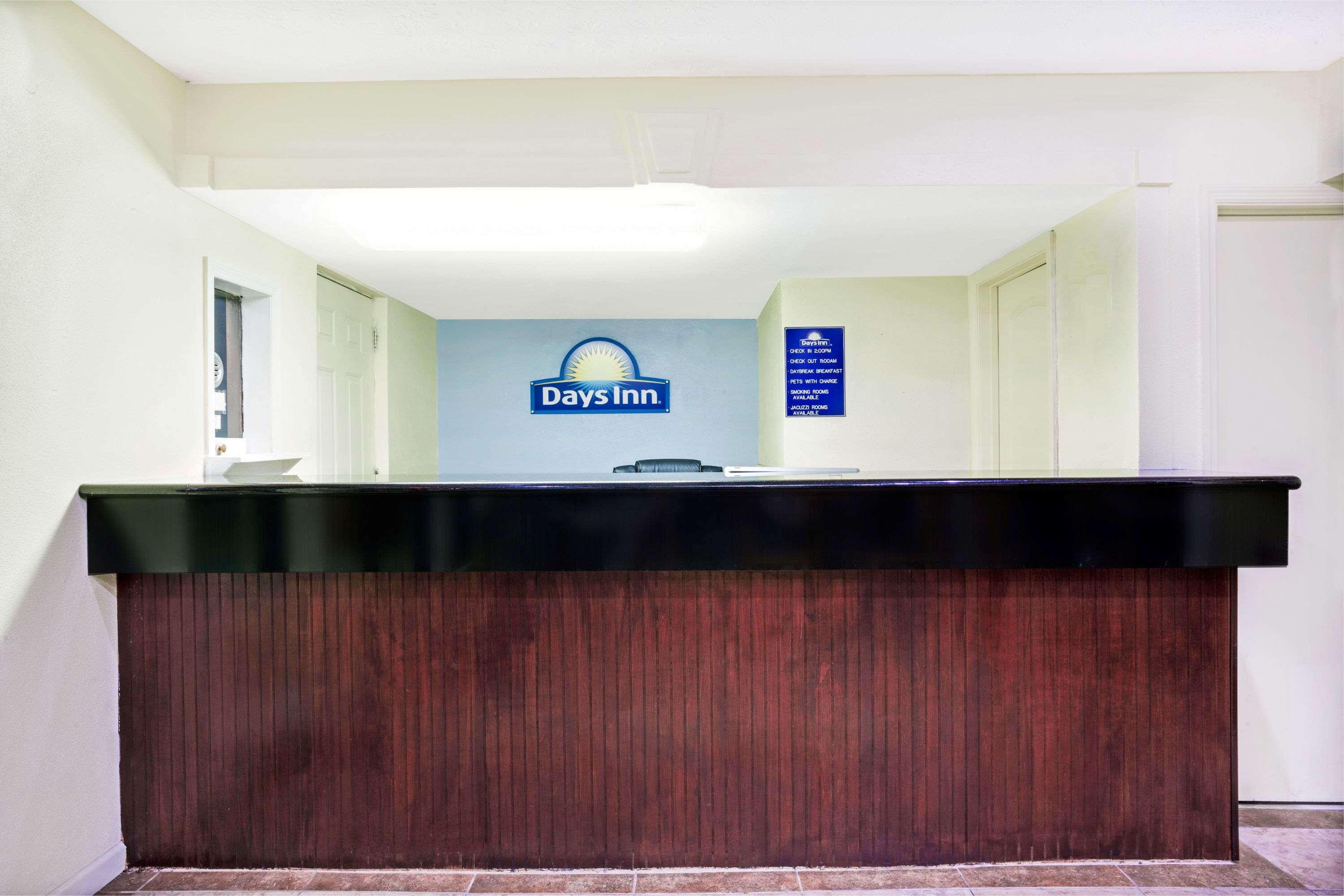 Days Inn By Wyndham Douglasville-Atlanta-Fairburn Road Екстер'єр фото