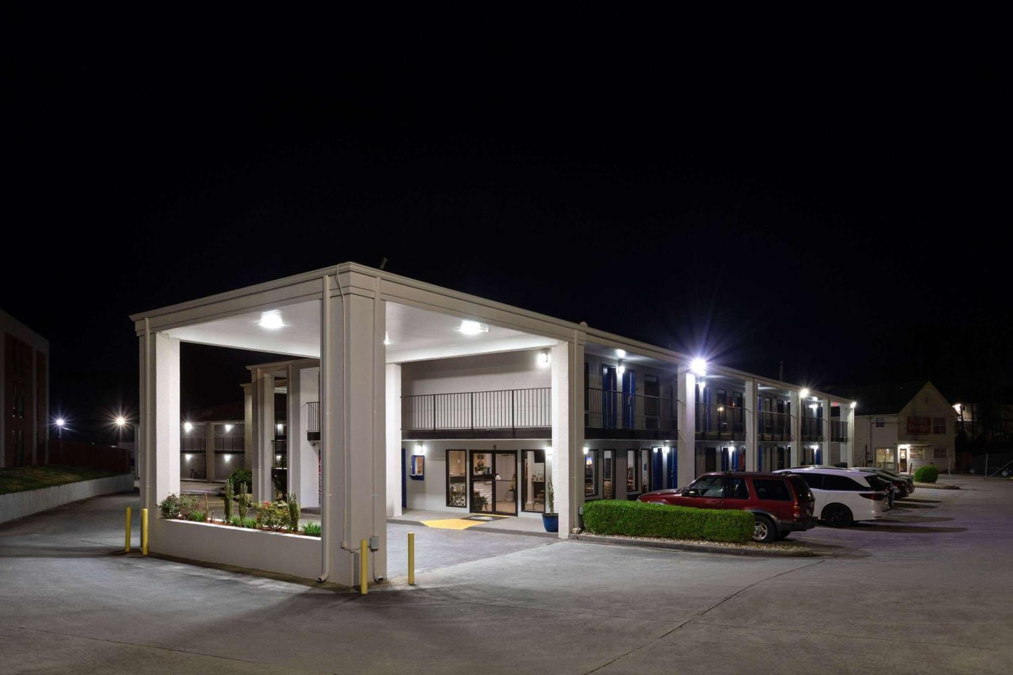 Days Inn By Wyndham Douglasville-Atlanta-Fairburn Road Екстер'єр фото