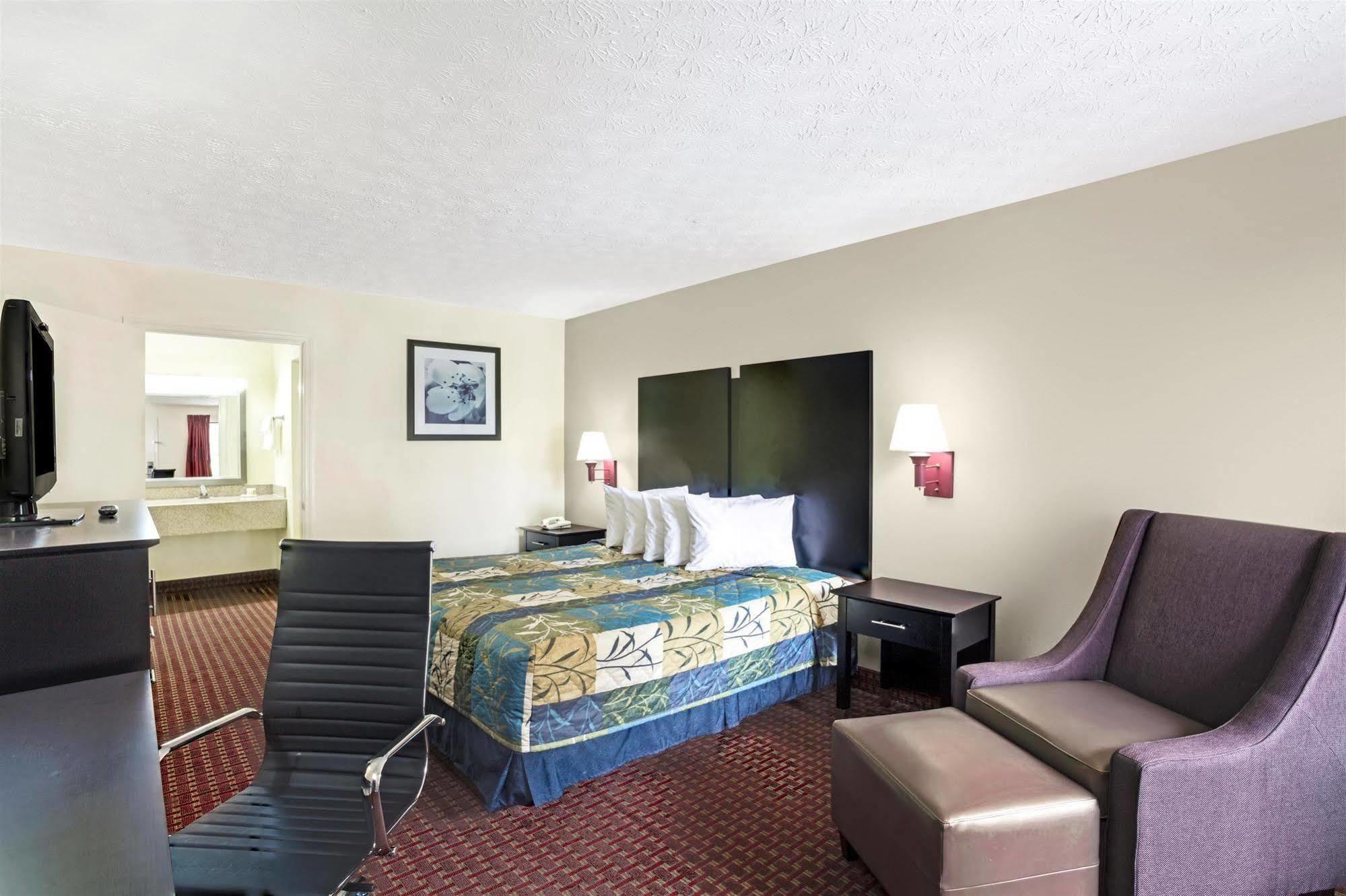 Days Inn By Wyndham Douglasville-Atlanta-Fairburn Road Екстер'єр фото