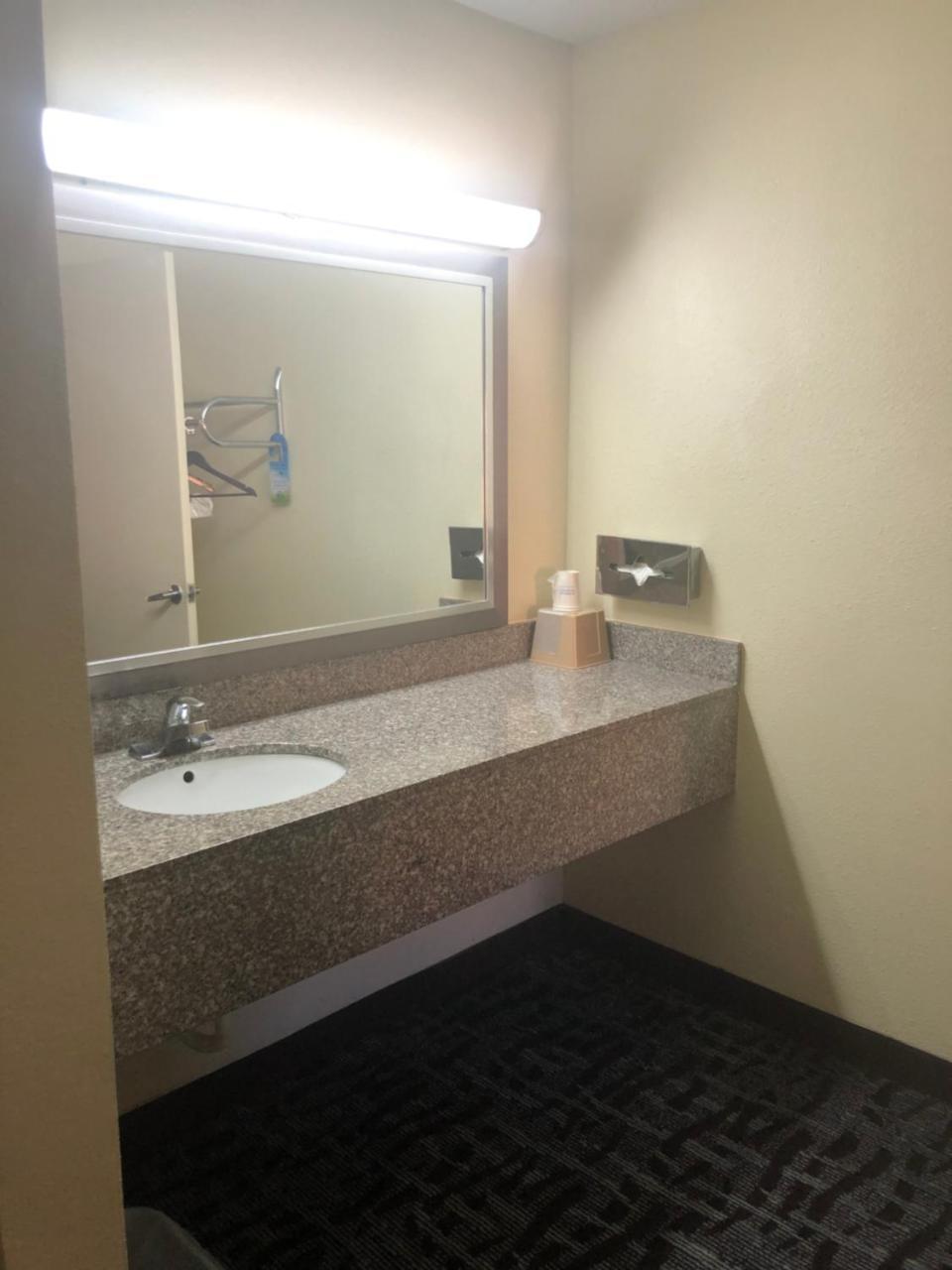 Days Inn By Wyndham Douglasville-Atlanta-Fairburn Road Екстер'єр фото